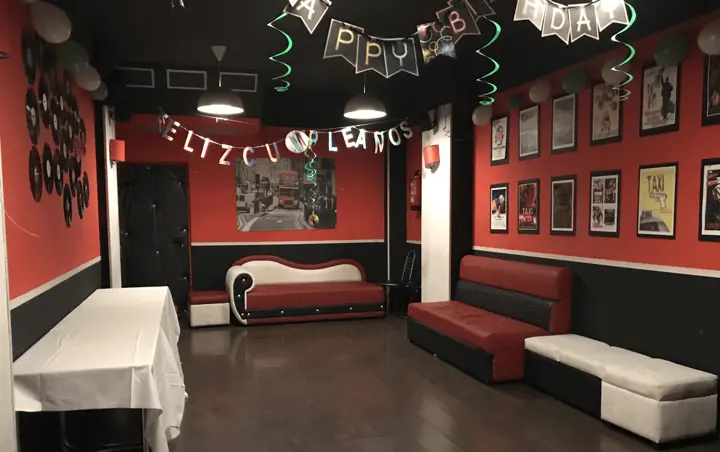 Sala con música Diagonal (Ref 2) para fiestas privadas en Barcelona