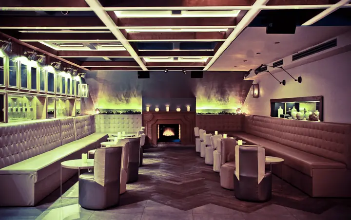 Restolounge con pista Diagonal (Ref 1) para fiestas privadas en Barcelona